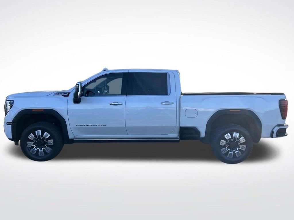 Used 2024 GMC Sierra 2500 Denali w/ Denali Reserve Package image 2