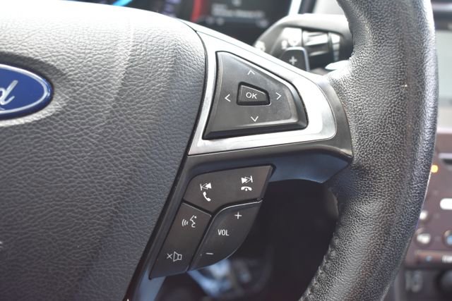 Used 2019 Ford Fusion Titanium FWD image 23