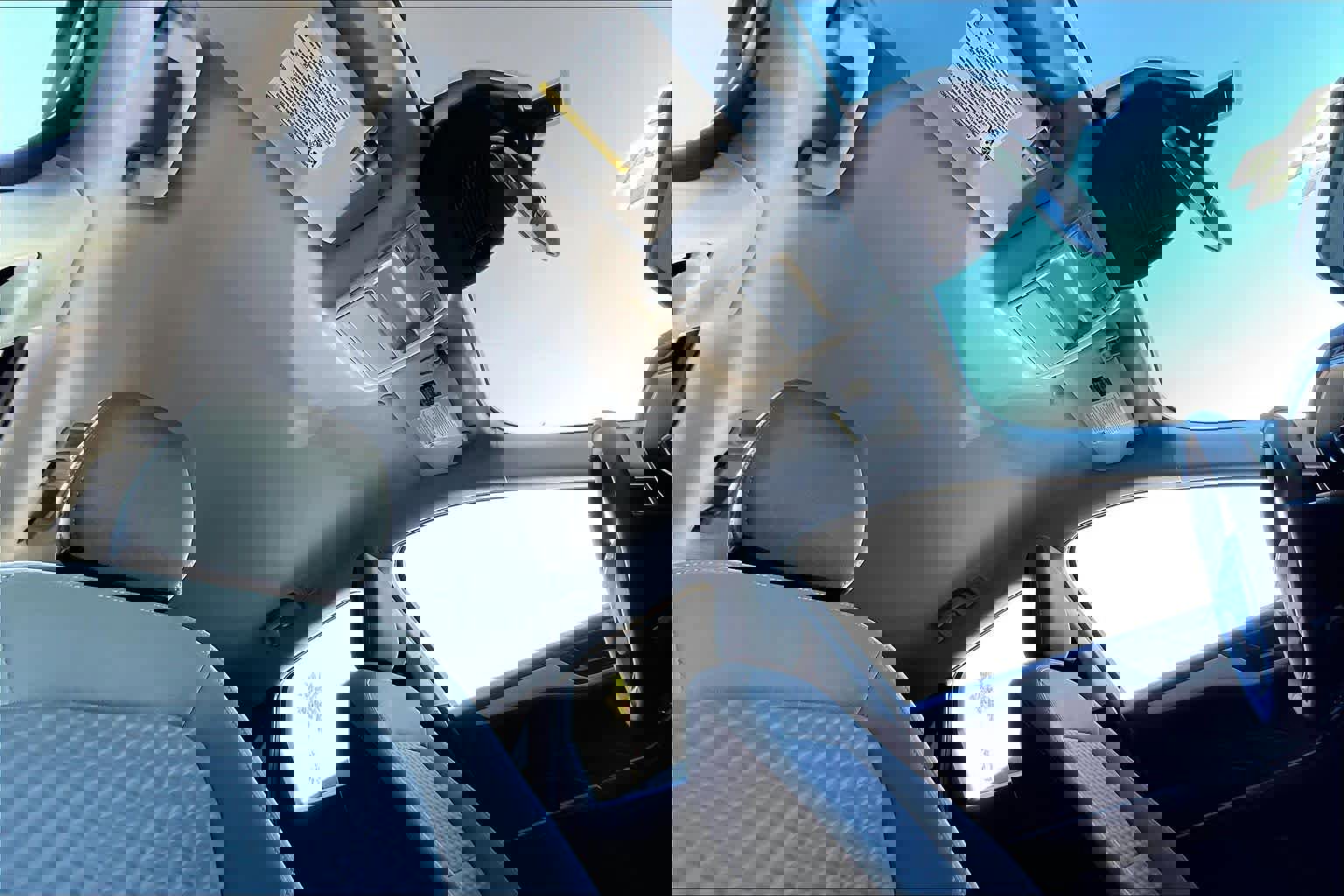 Used 2022 Ford Escape SE w/ SE Sport Appearance Package image 14