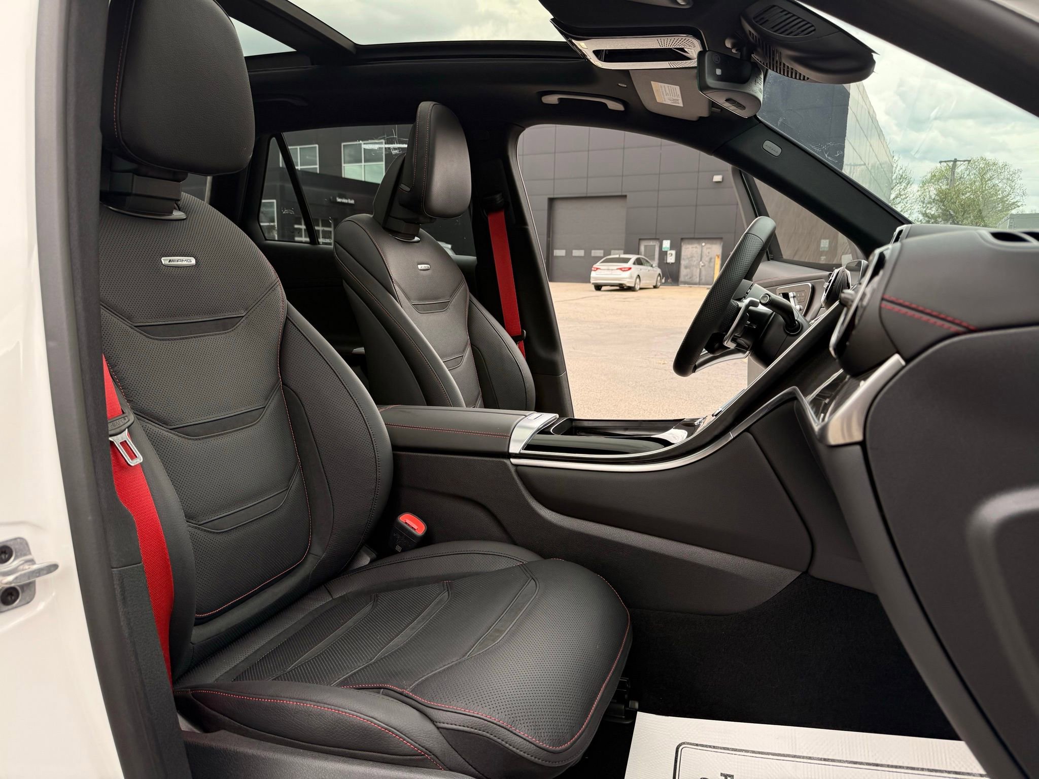 Used 2026 Mercedes-Benz GLC 43 AMG 4MATIC image 26