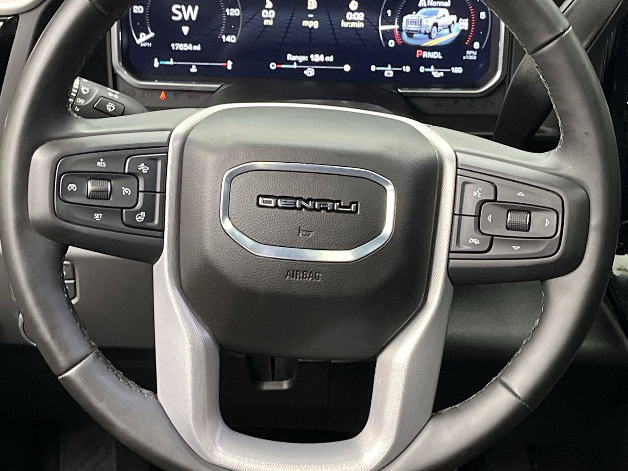 Certified 2026 GMC Sierra 2500 Denali w/ Denali Reserve Package AWD/4WD image 16