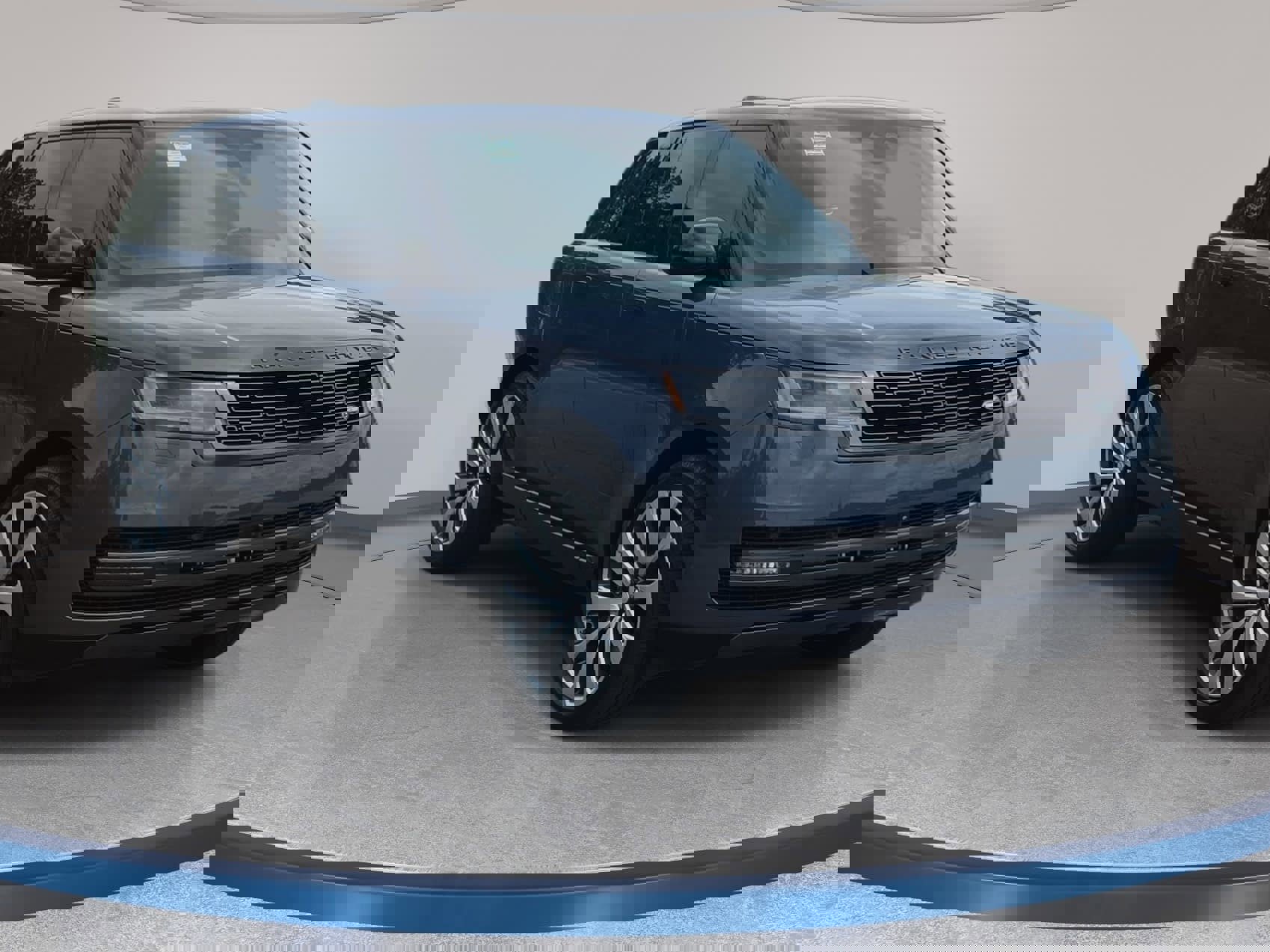 Certified 2025 Land Rover Range Rover SE image 3