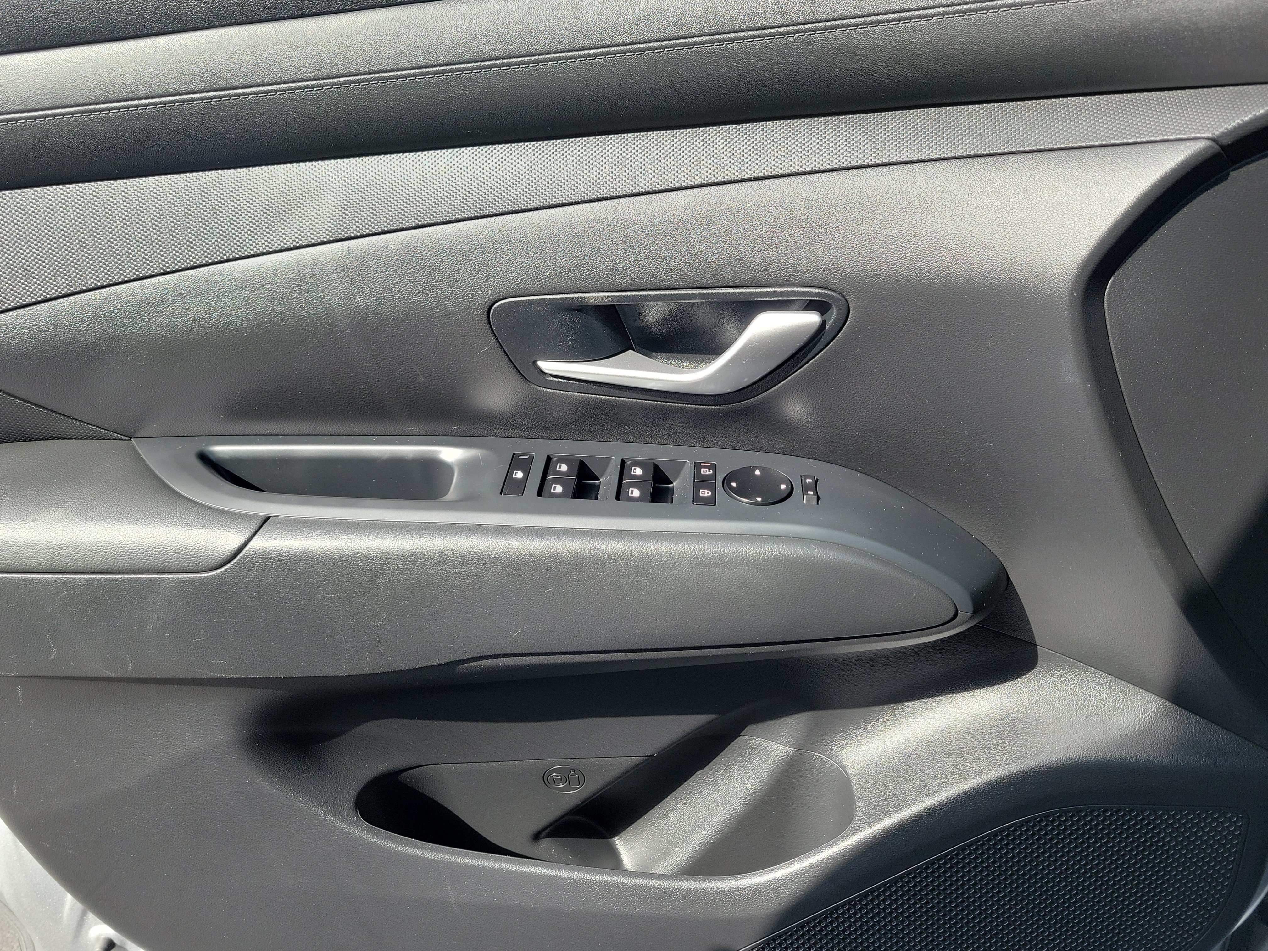 Certified 2026 Hyundai Tucson SE FWD image 20