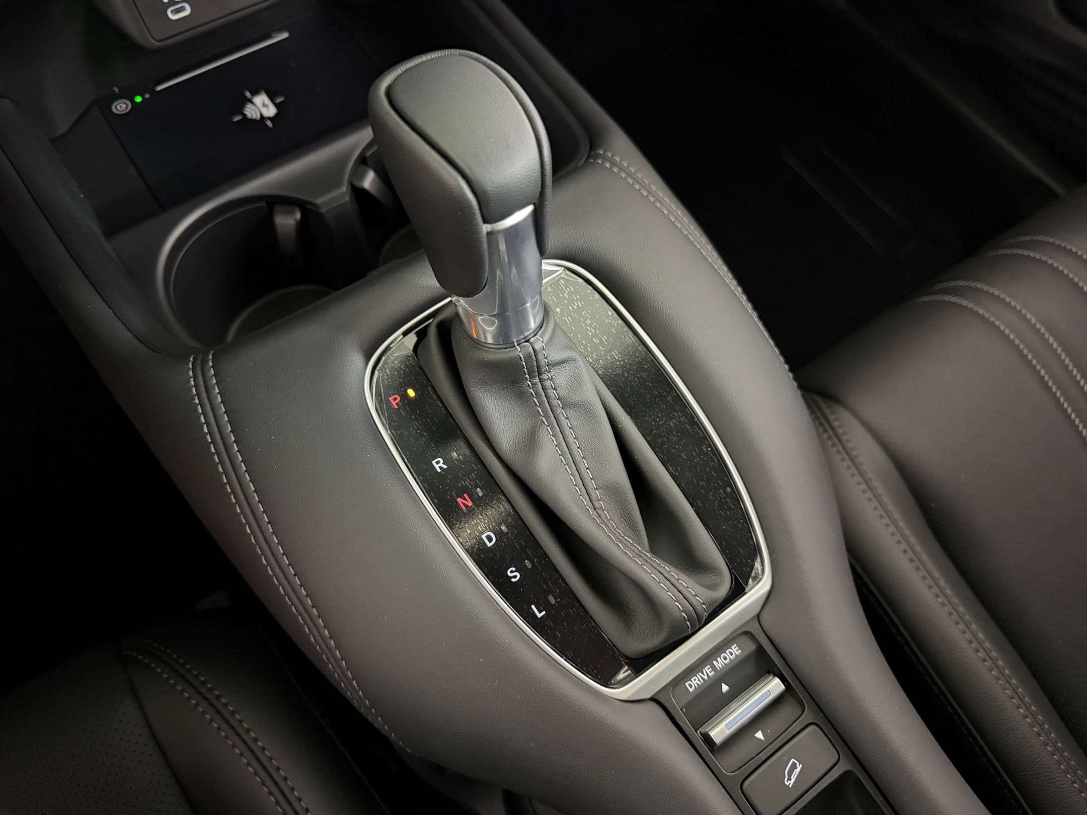 New 2026 Honda HR-V EX-L image 16