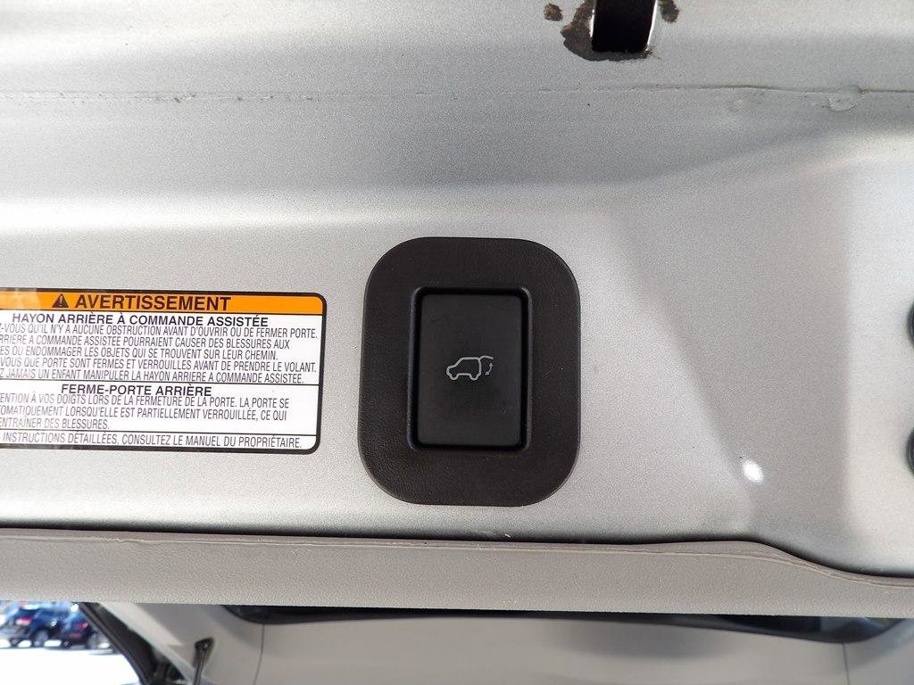 Used 2020 Toyota Sienna XLE FWD image 28