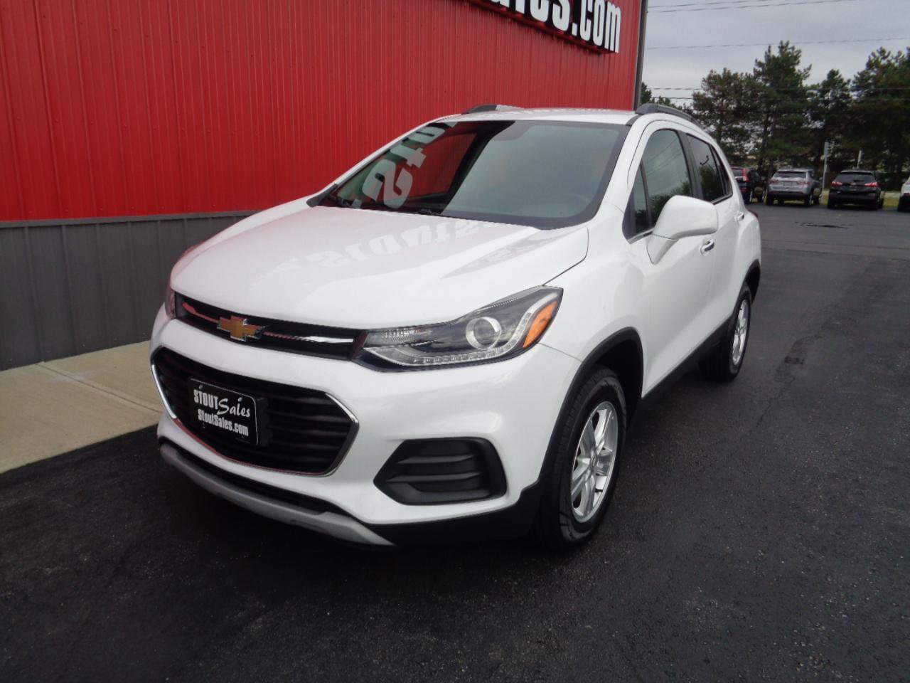 Used 2019 Chevrolet Trax LT w/ LT Convenience Package AWD/4WD image 1
