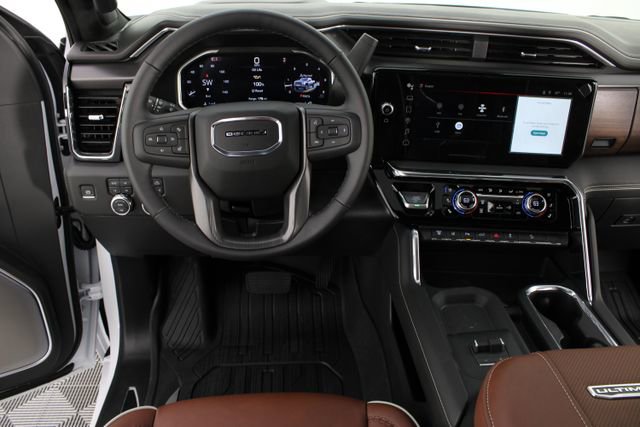 New 2026 GMC Sierra 3500 Denali Ultimate AWD/4WD image 14