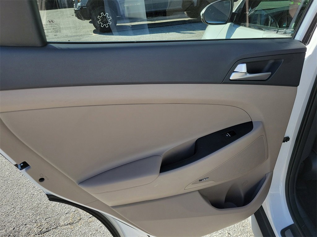 Used 2021 Hyundai Tucson Limited image 45