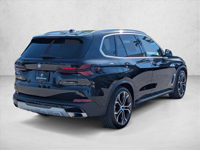 Certified 2024 BMW X5 xDrive50e w/ Premium Package AWD/4WD image 5