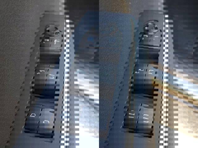 New 2025 GMC Acadia Elevation image 22