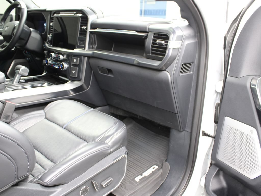 Used 2025 Ford F150 Platinum w/ FX4 Off-Road Package AWD/4WD image 45