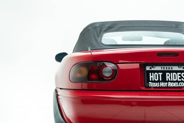 Used 1990 MAZDA MX-5 Miata RWD image 18