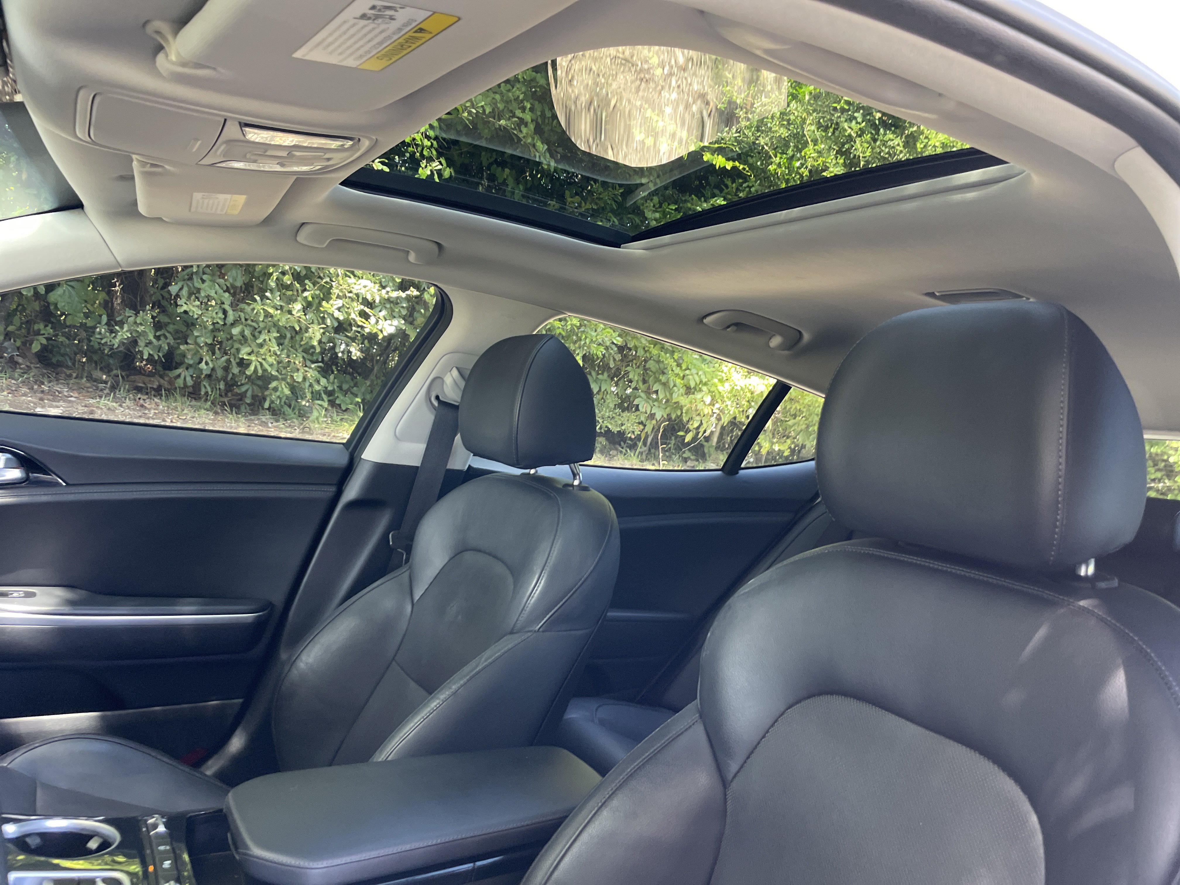 Used 2018 Kia Stinger Premium RWD image 27