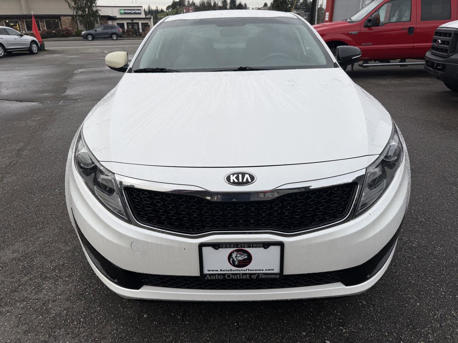 Used 2013 Kia Optima LX image 3