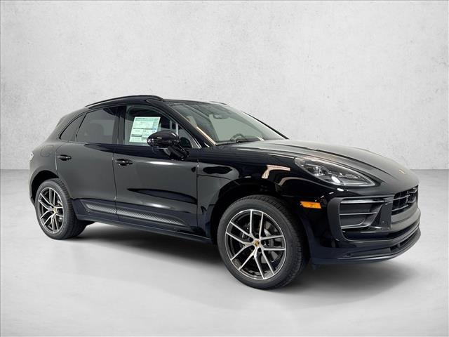 Used 2026 Porsche Macan AWD/4WD image 7