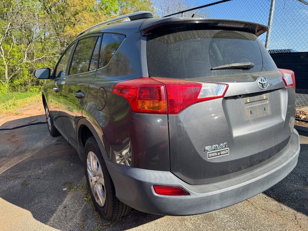 Used 2013 Toyota RAV4 LE image 7