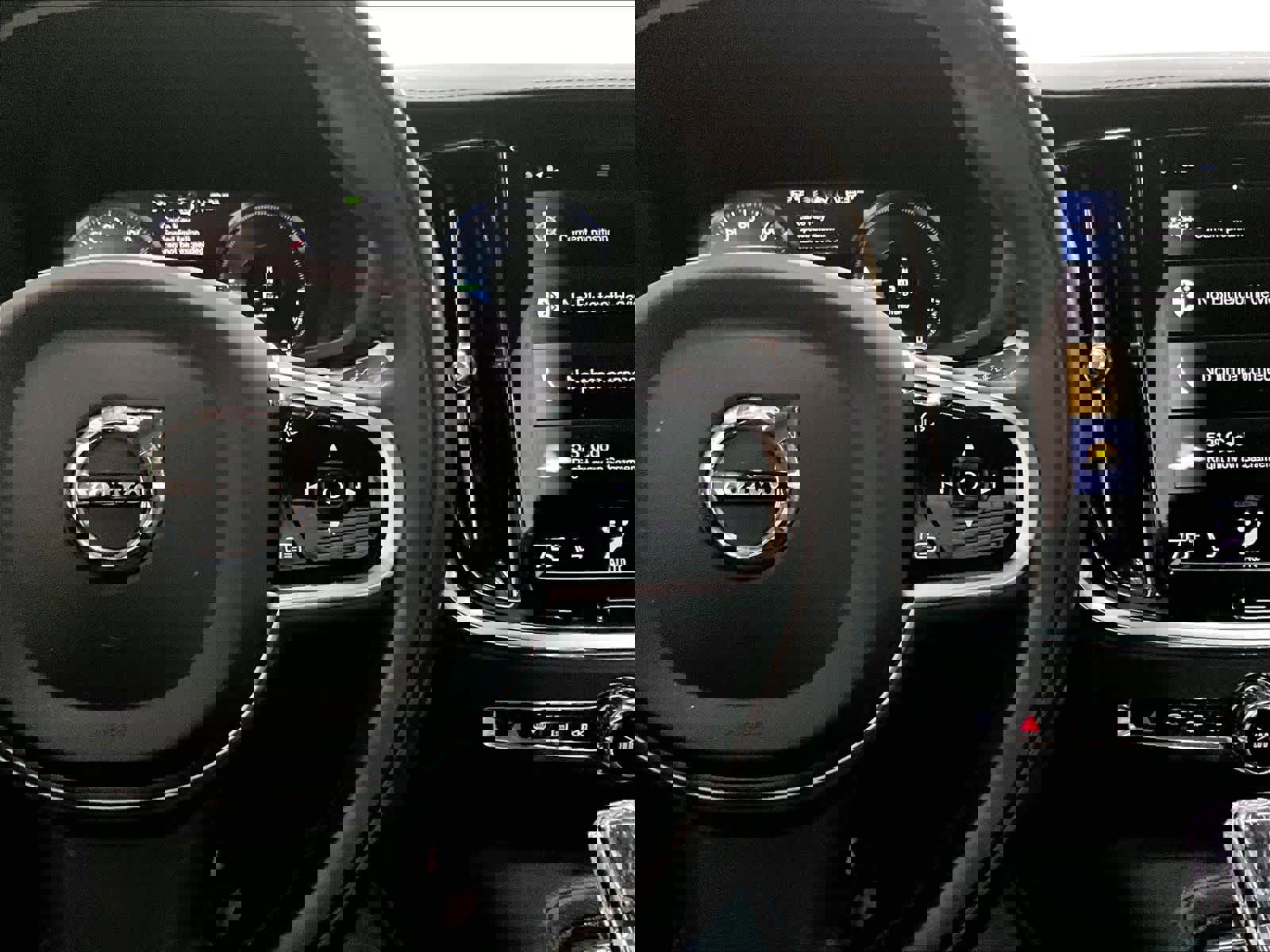 Used 2021 Volvo S60 T8 Inscription image 20