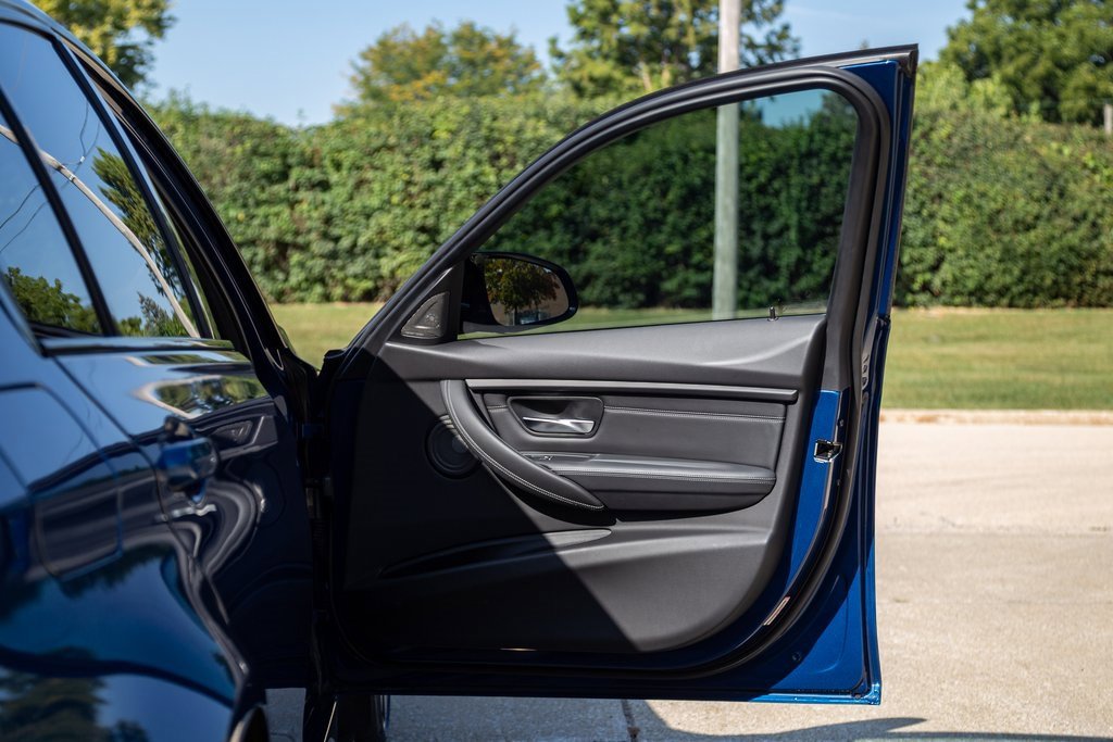 Used 2018 BMW M3 w/ Competition Package image 34