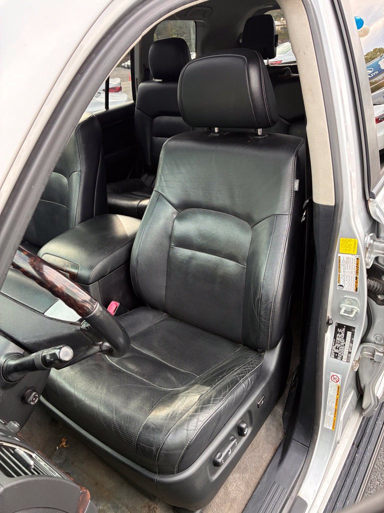 Used 2013 Toyota Land Cruiser AWD/4WD image 21