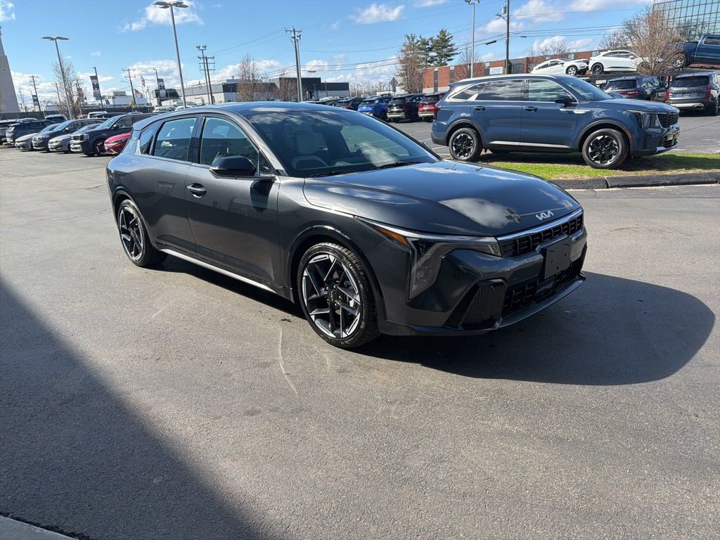 New 2026 Kia K4 GT-Line image 4