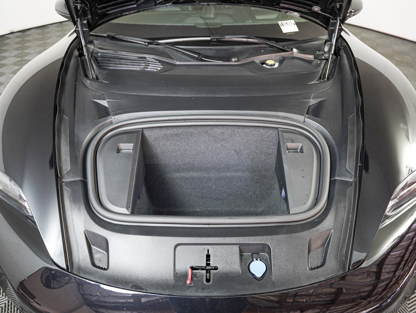 Certified 2024 Porsche Taycan GTS w/ Premium Package (P6U) image 12