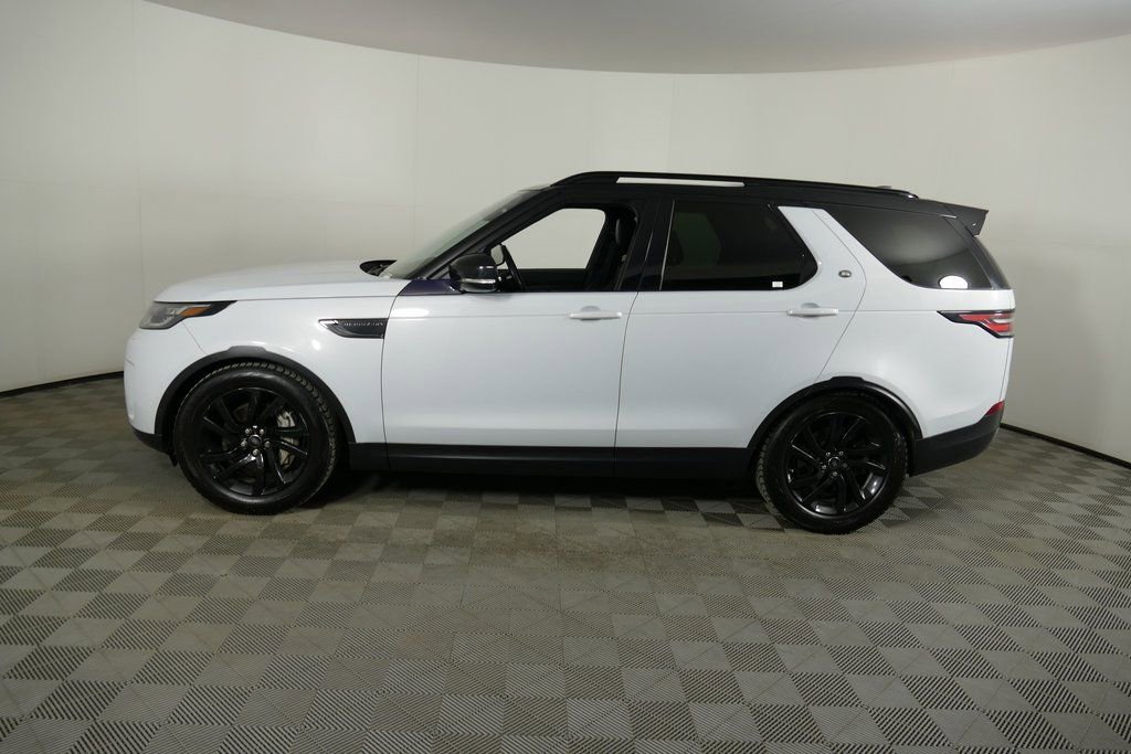 Used 2019 Land Rover Discovery HSE AWD/4WD image 6