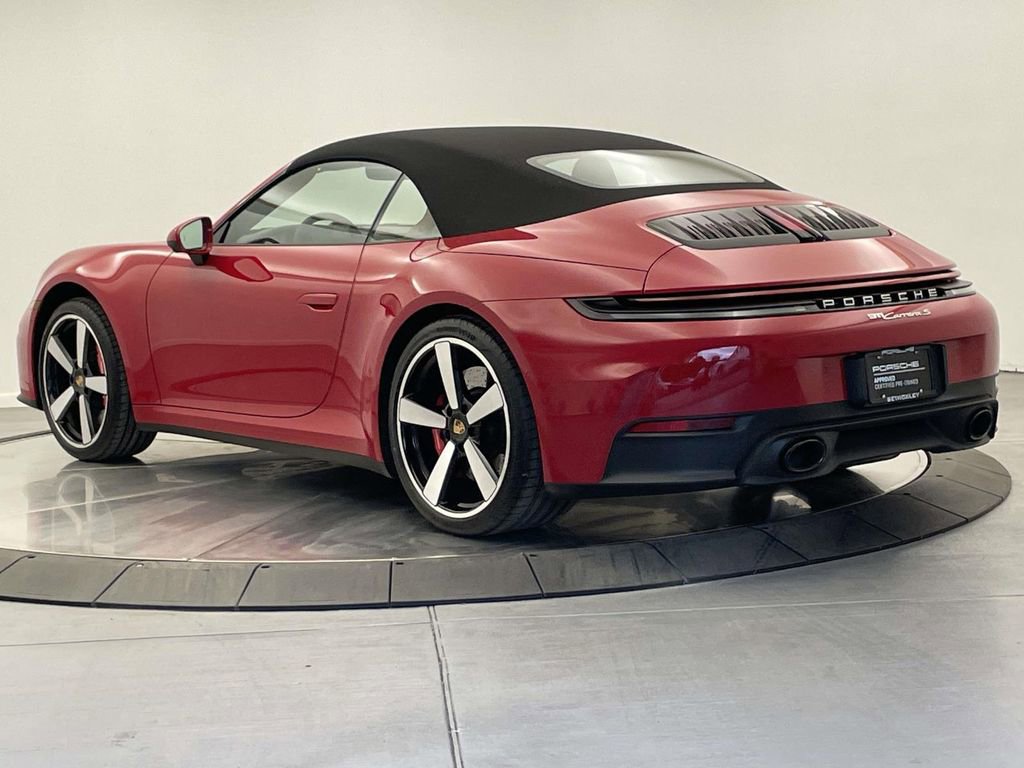 Used 2025 Porsche 911 Carrera S image 3