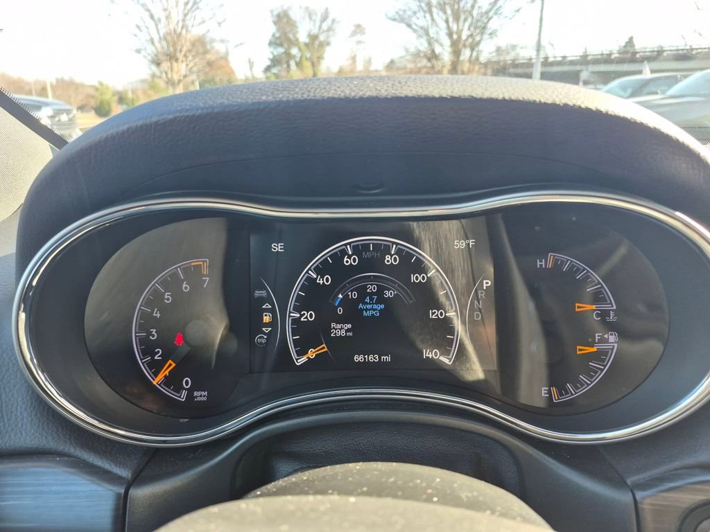 Used 2020 Jeep Grand Cherokee Limited image 24