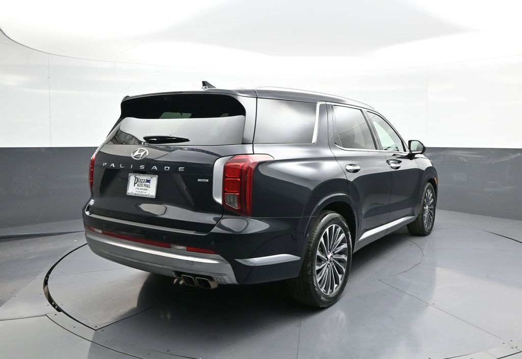 Used 2024 Hyundai Palisade Calligraphy image 6