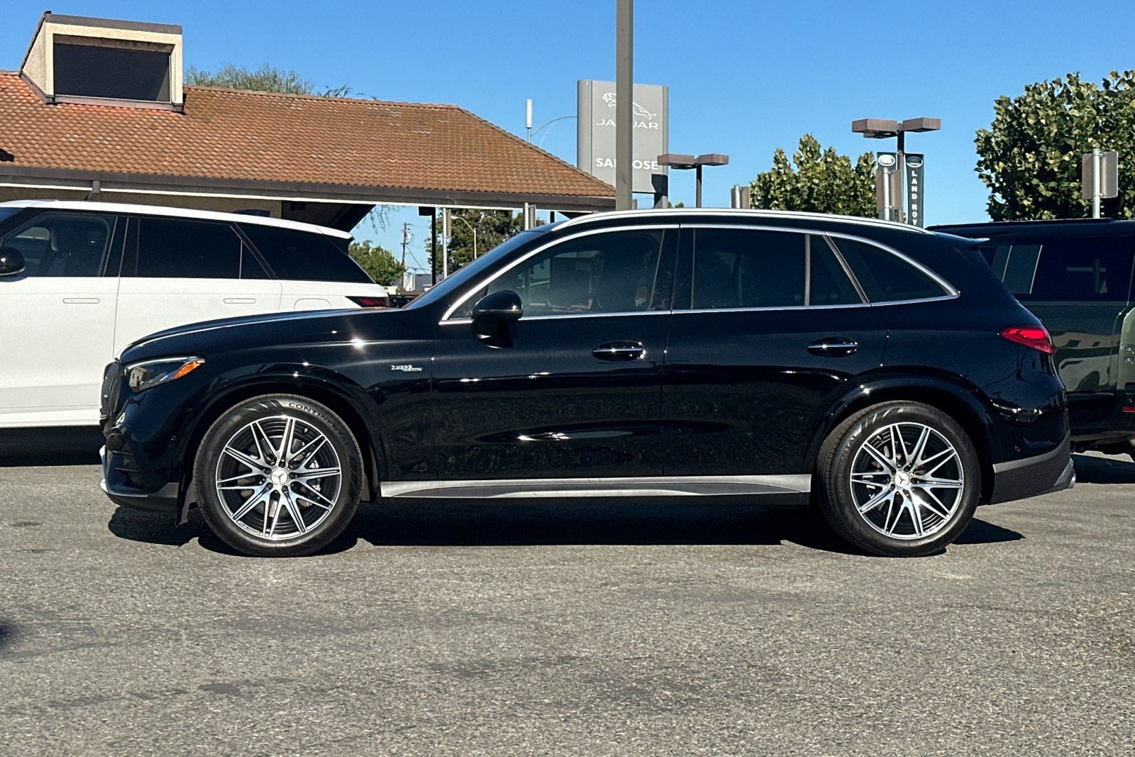 Used 2024 Mercedes-Benz GLC 43 AMG 4MATIC image 3