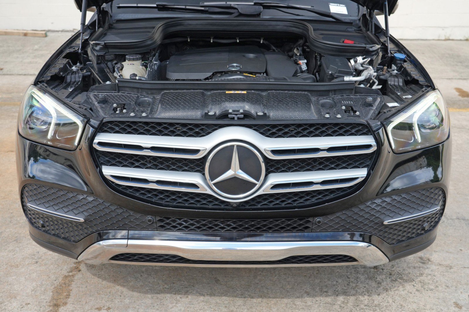 Used 2021 Mercedes-Benz GLE 350 w/ Premium Package image 7