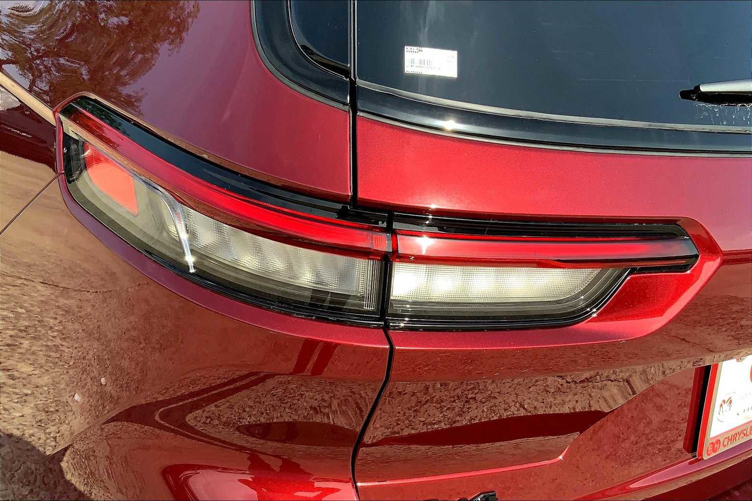 New 2025 Jeep Grand Cherokee L Limited w/ Black Appearance Package image 15