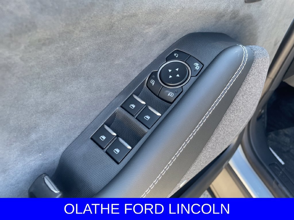 New 2026 Ford Mustang Mach-E GT AWD/4WD image 13