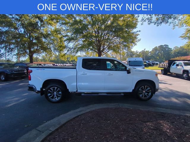 Used 2023 Chevrolet Silverado 1500 LT AWD/4WD image 6