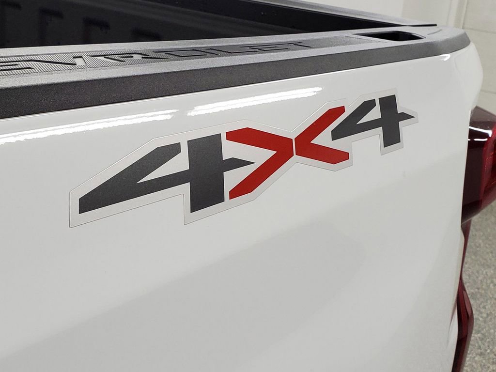 Used 2025 Chevrolet Silverado 1500 W/T w/ WT Value Package image 24