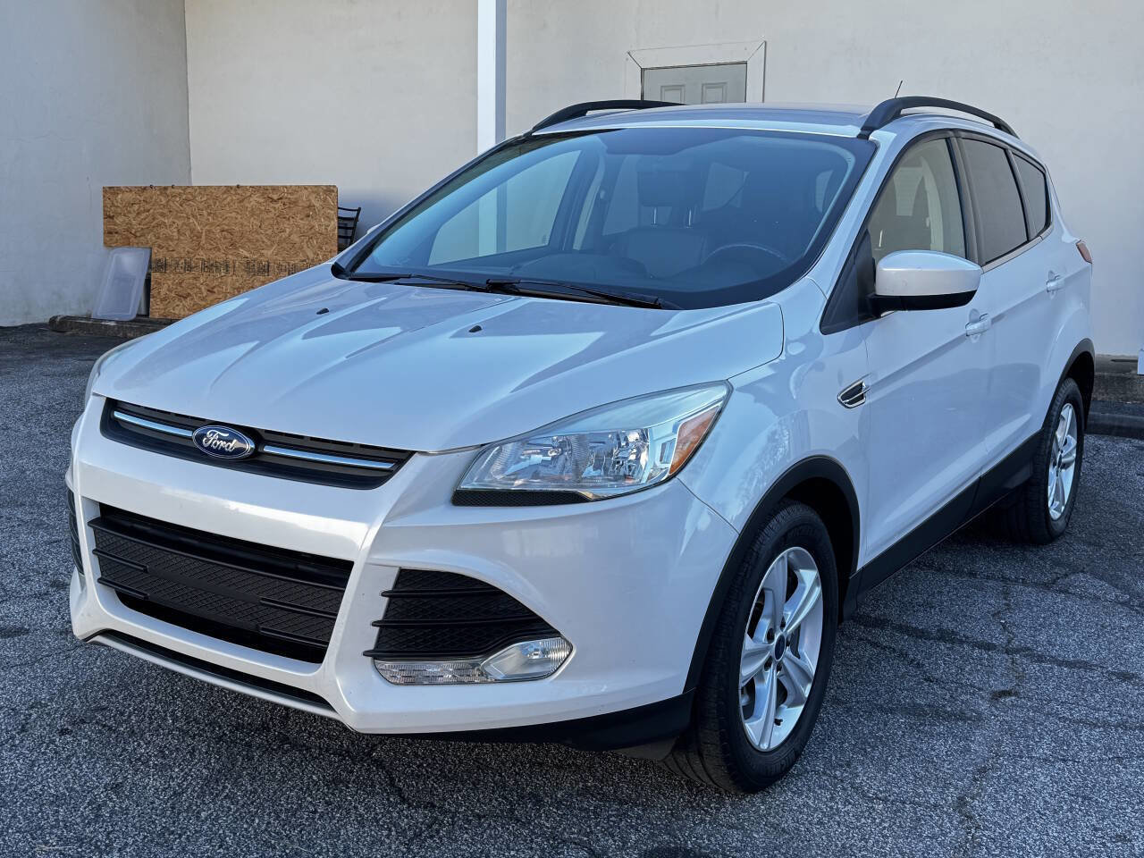 Used 2016 Ford Escape SE w/ SE Leather Comfort Package image 6