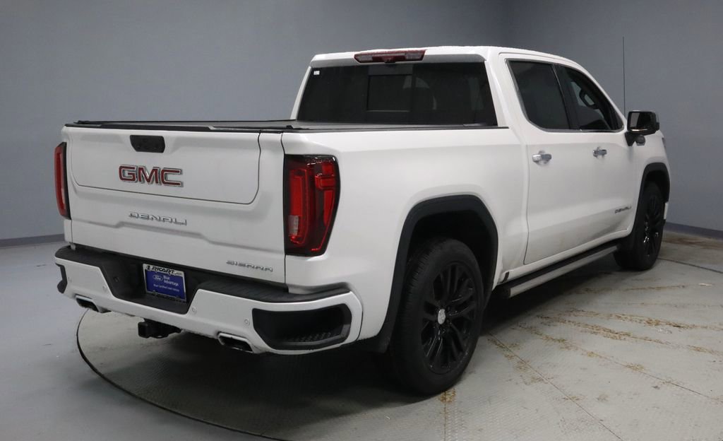 Used 2022 GMC Sierra 1500 Denali w/ Denali Reserve Package AWD/4WD image 11
