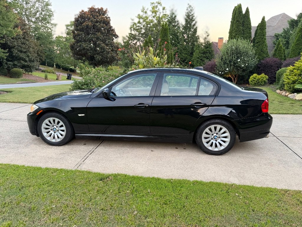 Used 2009 BMW 328i Sedan RWD image 9