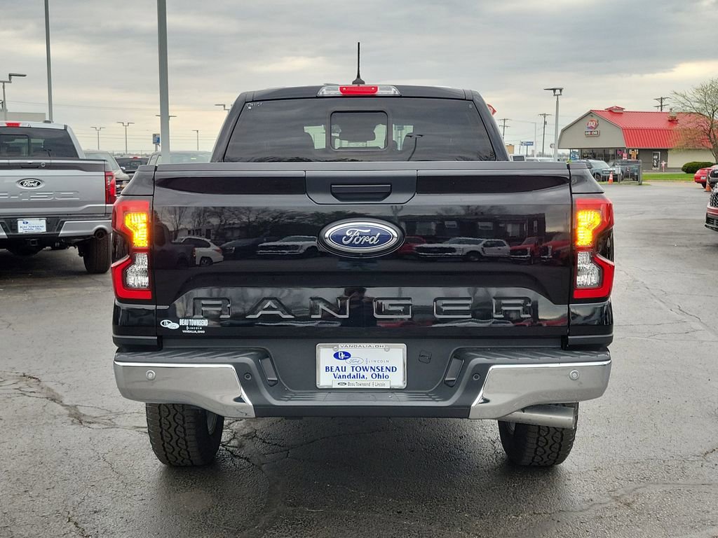 New 2025 Ford Ranger Lariat w/ Chrome Accent Package image 5
