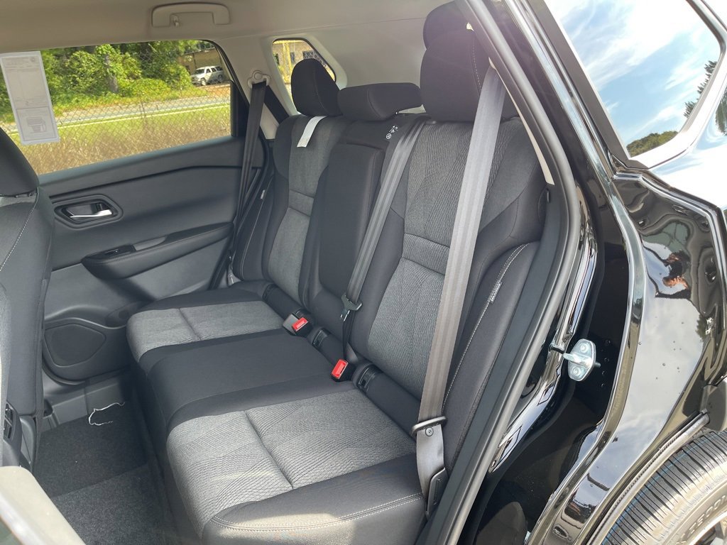 New 2026 Nissan Rogue SV w/ Cold Weather Package image 17