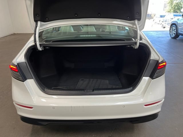 Used 2024 Honda Accord Touring image 17