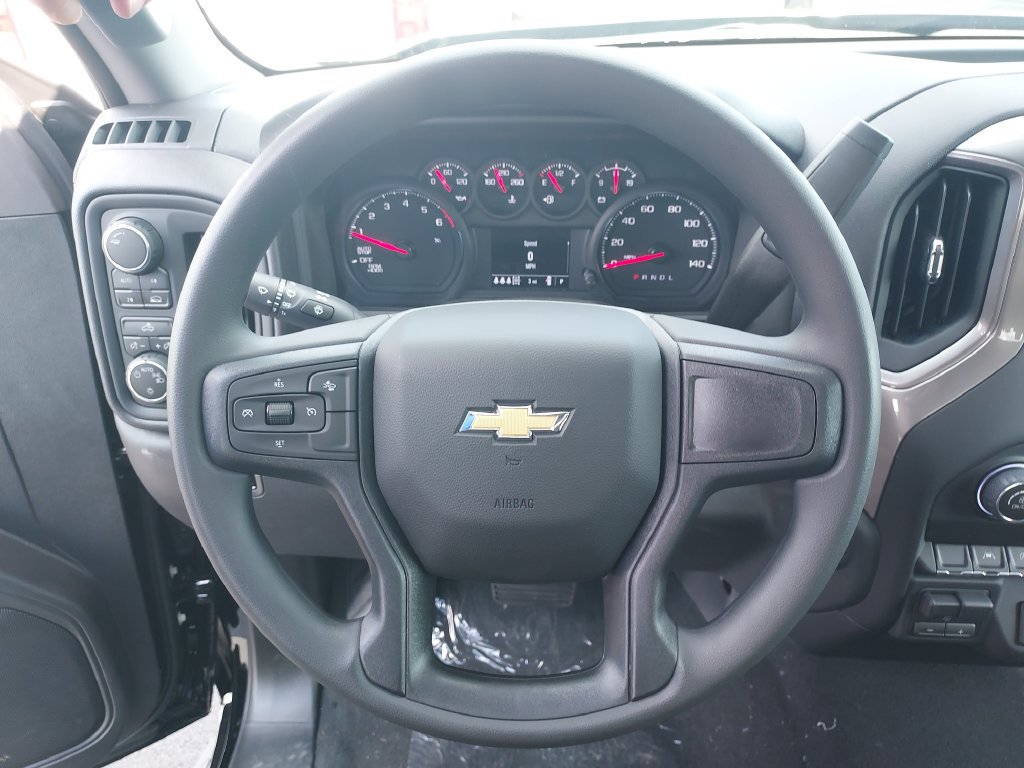 New 2026 Chevrolet Silverado 1500 Custom AWD/4WD image 17