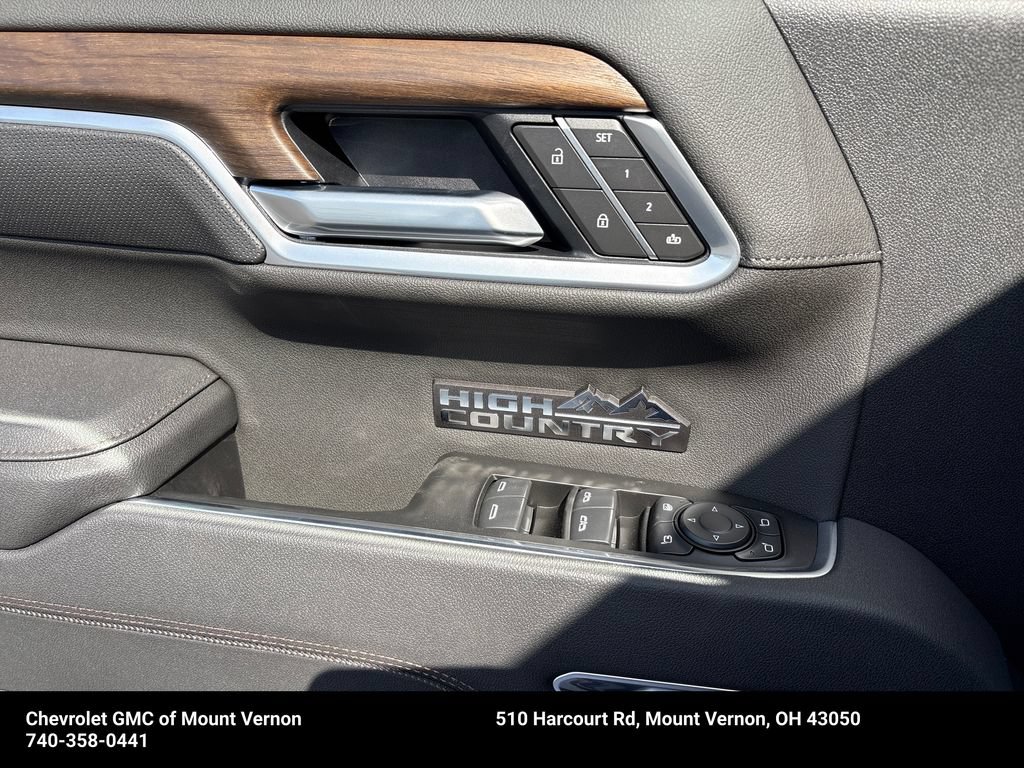 New 2026 Chevrolet Silverado 1500 High Country AWD/4WD image 15