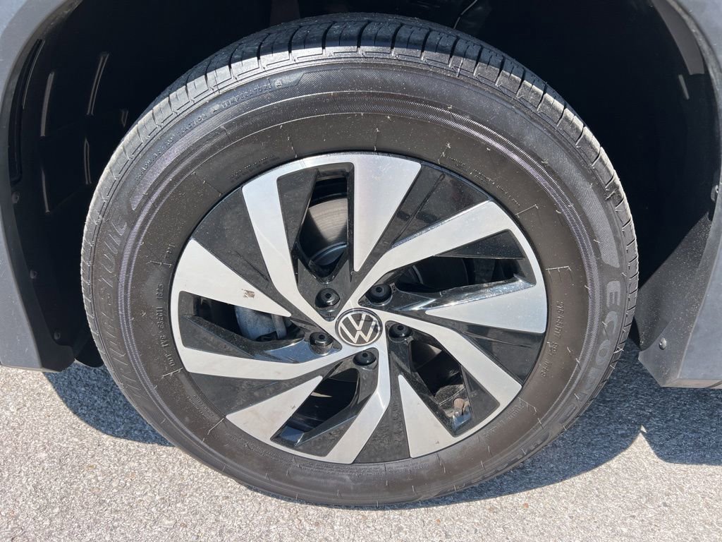 Used 2025 Volkswagen Tiguan S FWD image 7