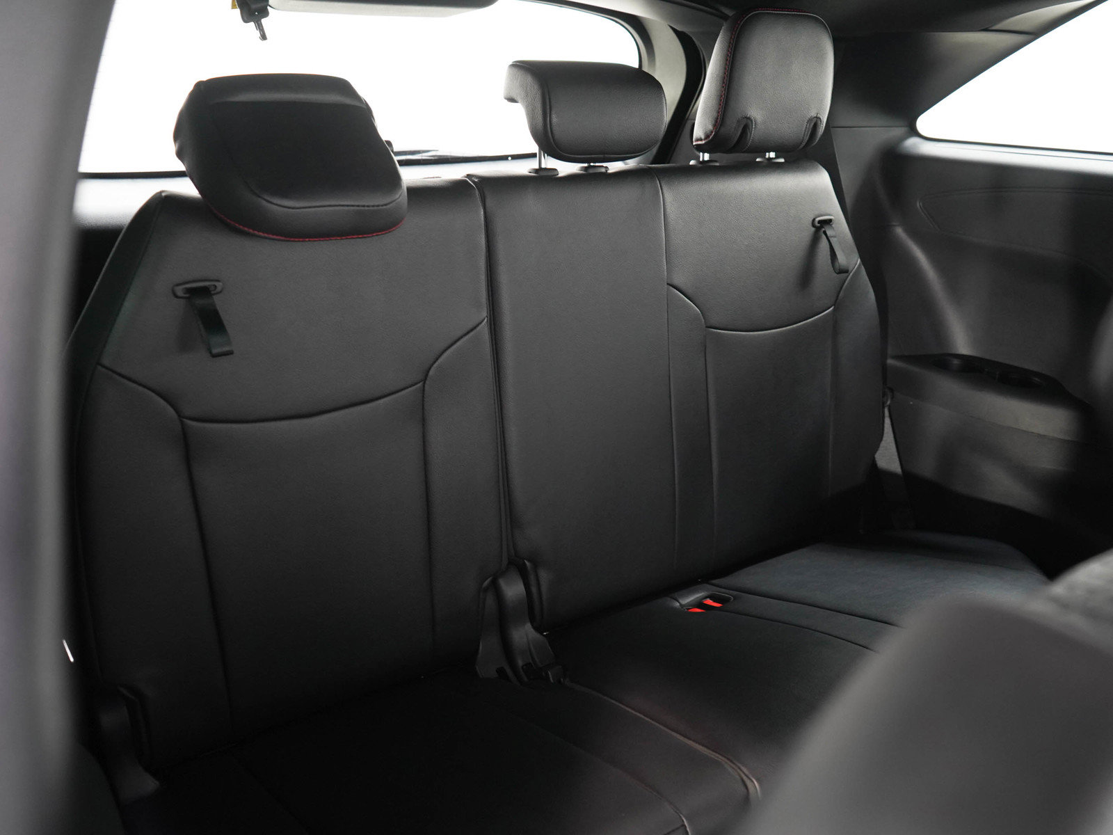 Used 2025 Toyota Sienna XSE AWD/4WD image 15