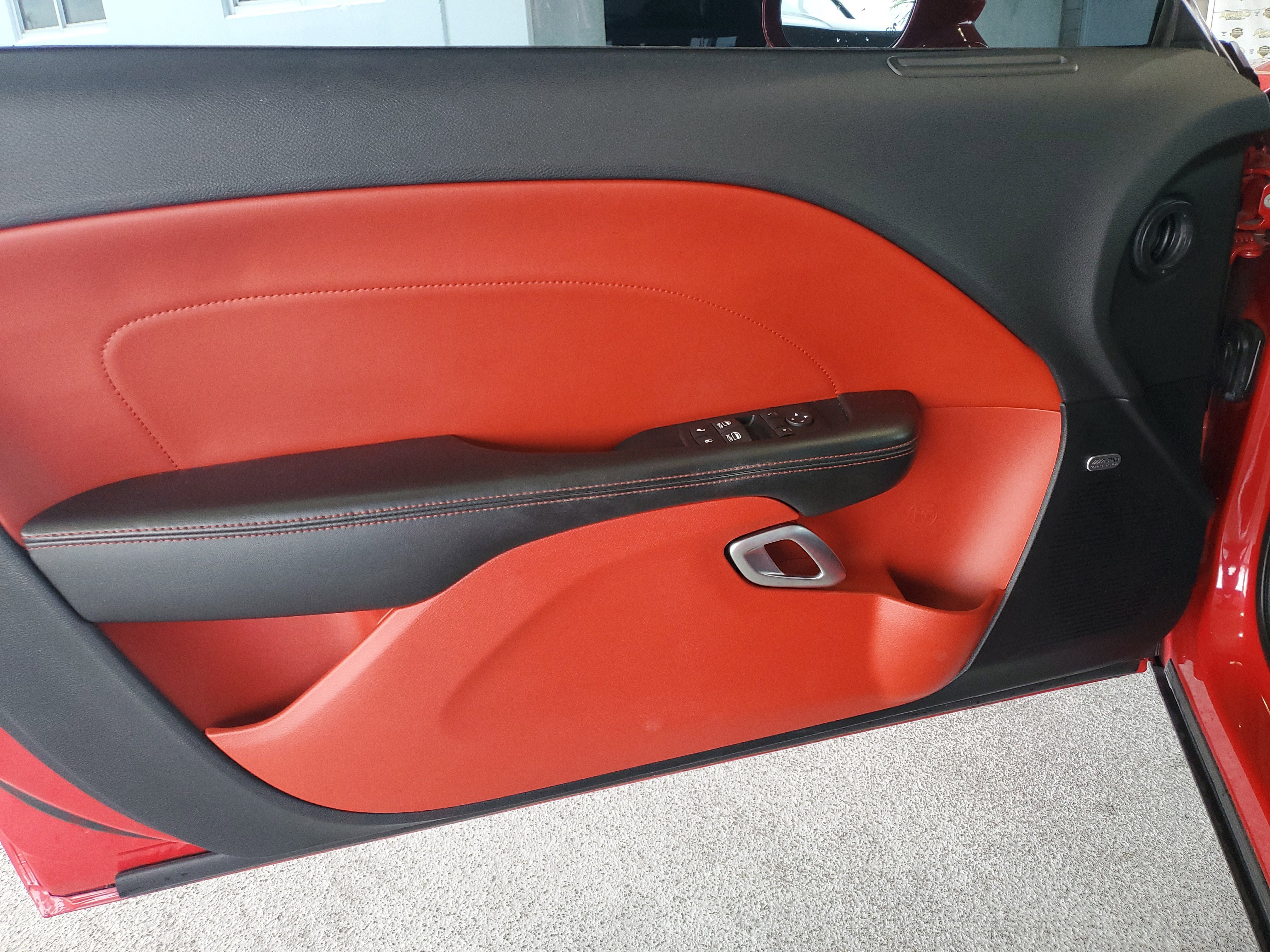 Used 2016 Dodge Challenger R/T Scat Pack w/ Leather Interior Group RWD image 14