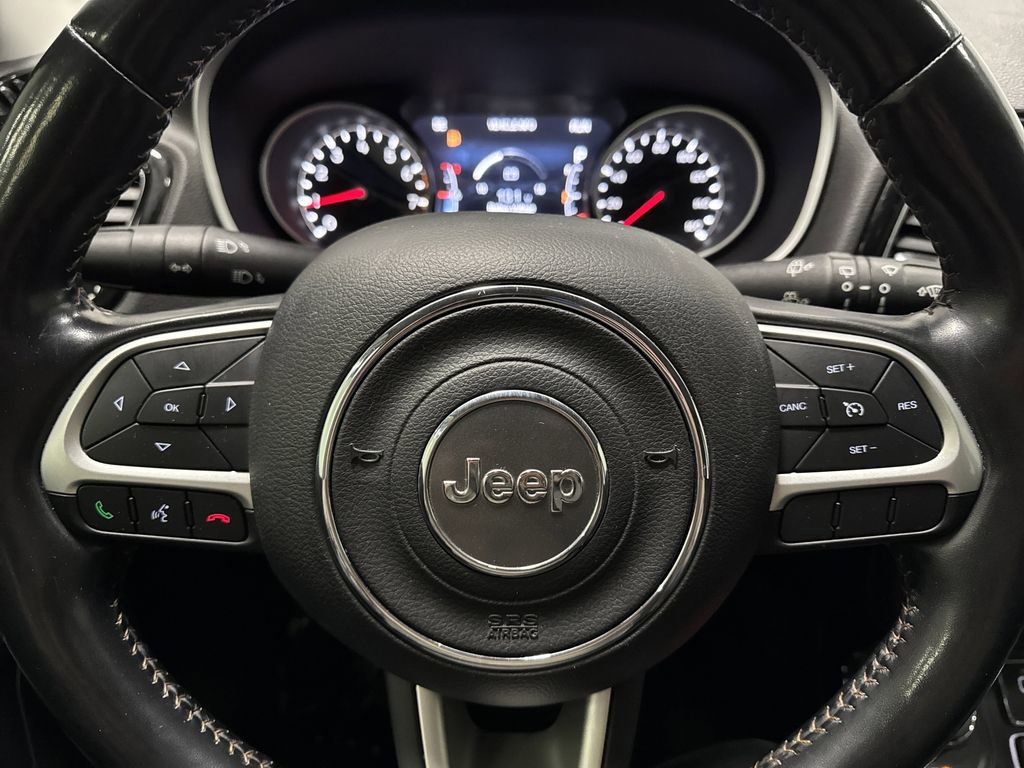 Used 2020 Jeep Compass Limited image 16