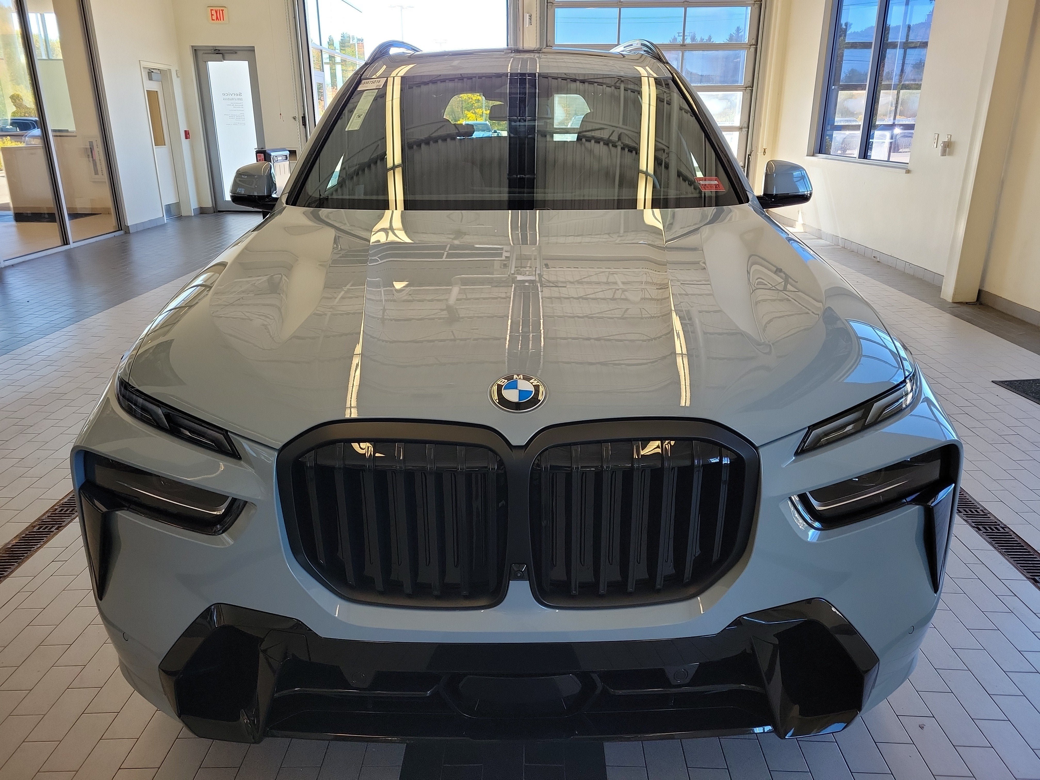 New 2027 BMW X7 xDrive40i w/ M Sport Package AWD/4WD image 9