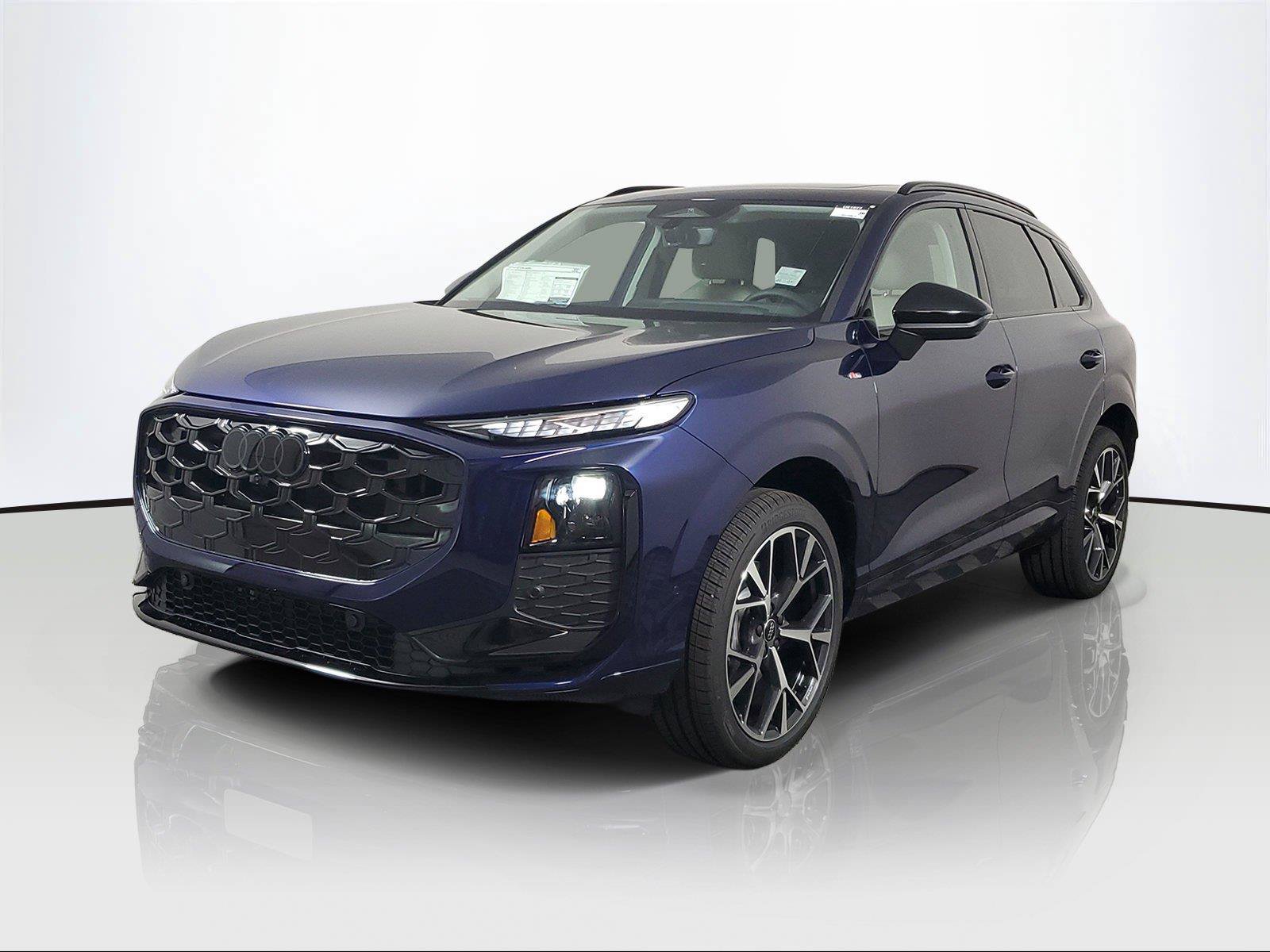 New 2026 Audi Q3 quattro 2.0T AWD/4WD image 3