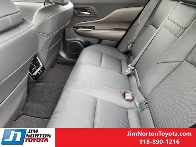 Used 2026 Toyota Crown Nightshade AWD/4WD image 30